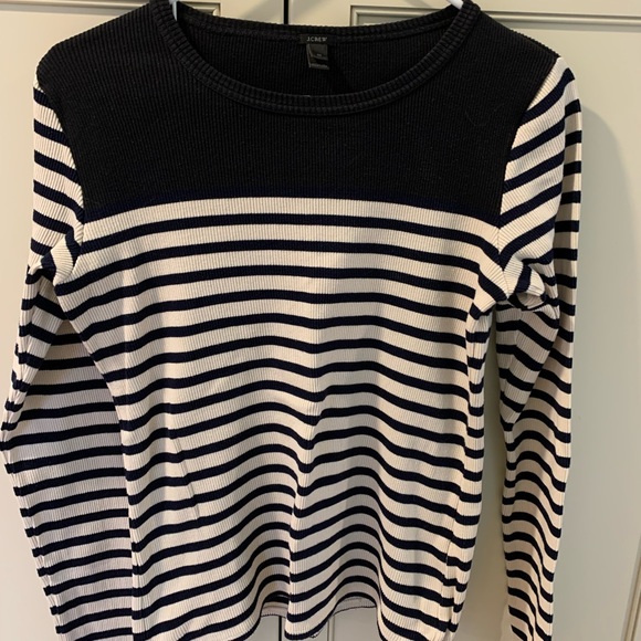 J Crew Woman’s Color Block Long Sleeved Shirt. Size Medium. Gently Used. - Picture 2 of 9